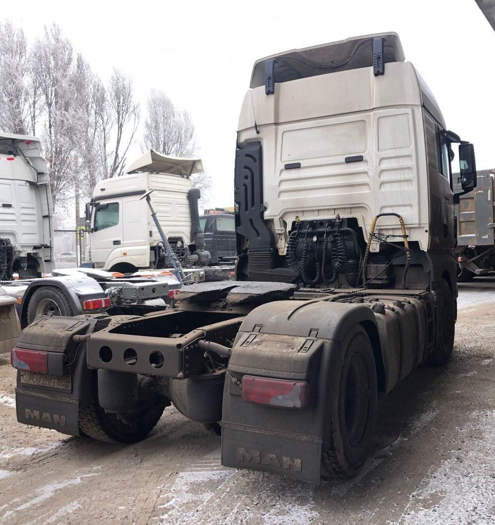 MAN TGX 4x2 Седельный тягач 18.400 4x2 BLS (Дизельный, 10,5 л, 400 л.с., МТ)