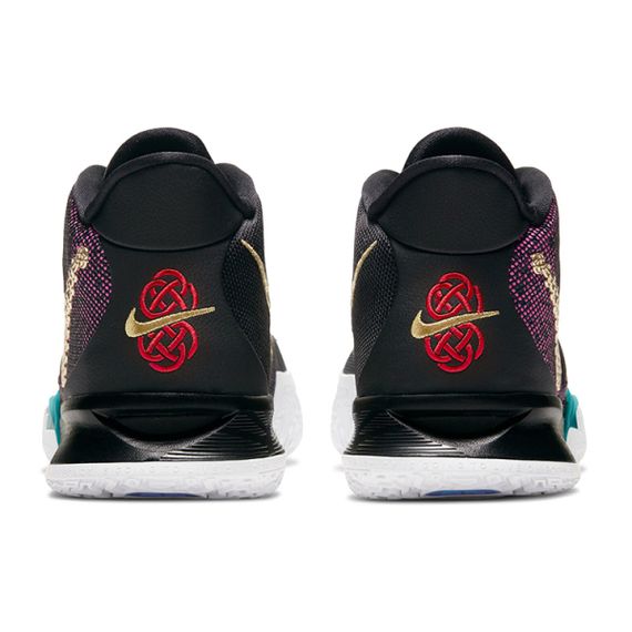 NIKE Kyrie 7 Баскетбольные кроссовки СРЕДНЕГО размера Унисекс