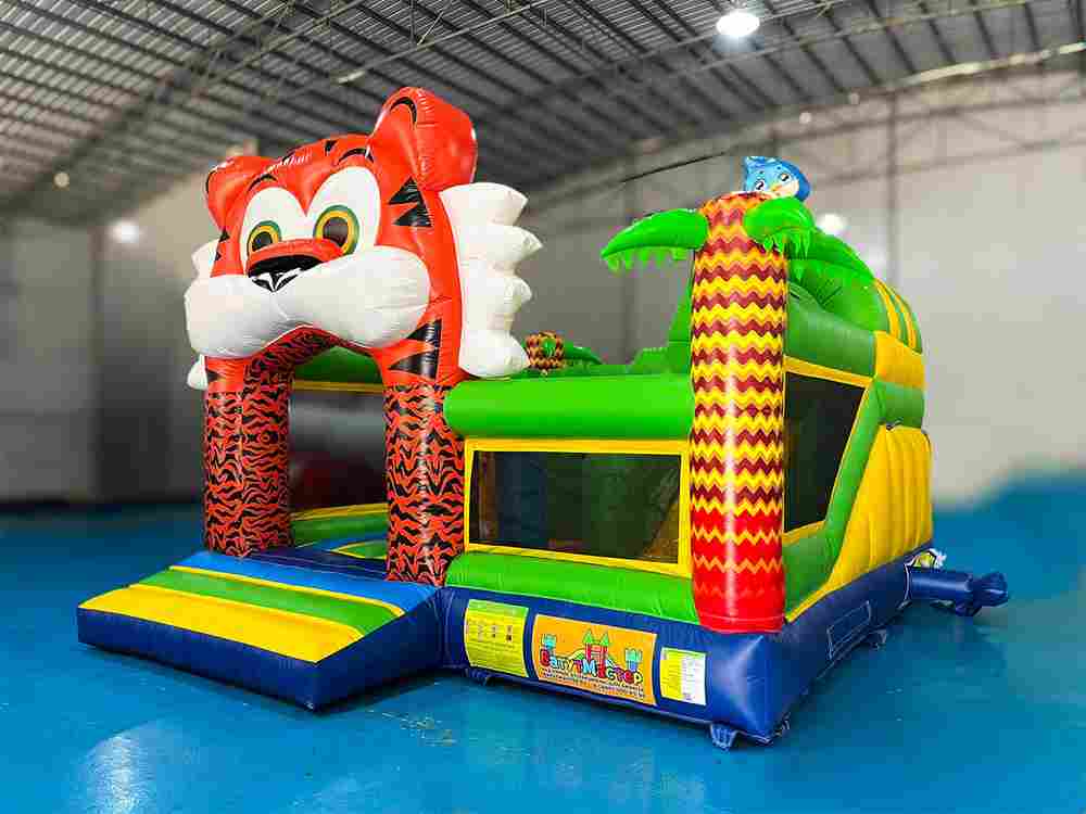 Коммерческий надувной батут "Тигруша", 4,5*4,5*3,5 м