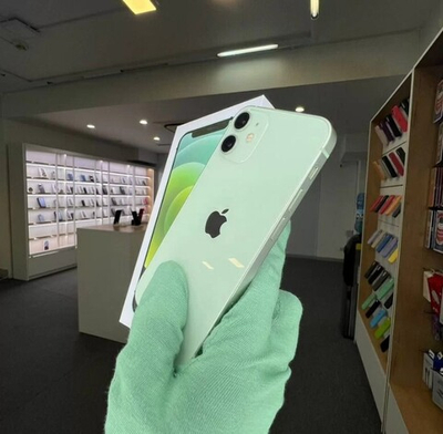 iPhone 12, 128 ГБ б/у