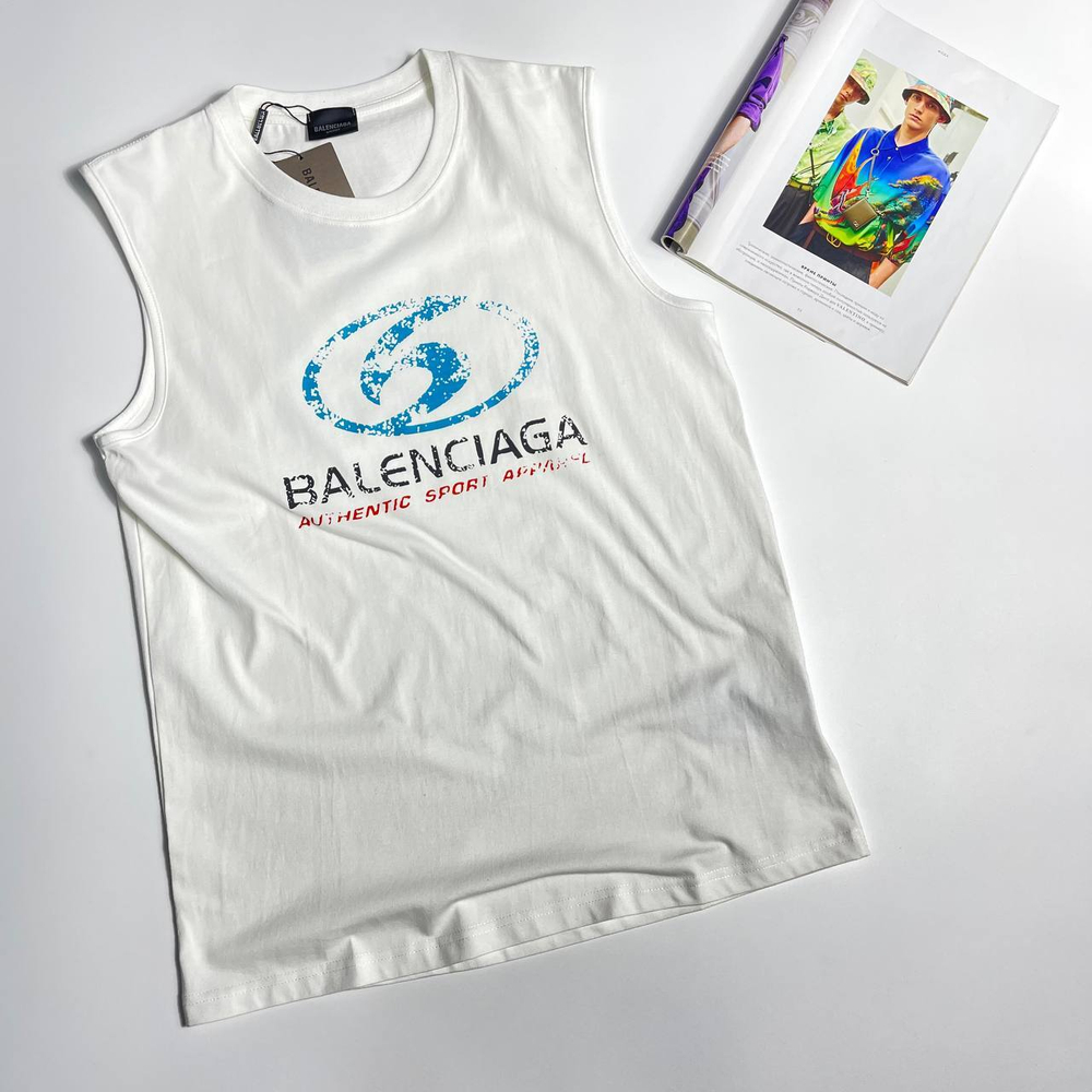 Футболка Balenciaga