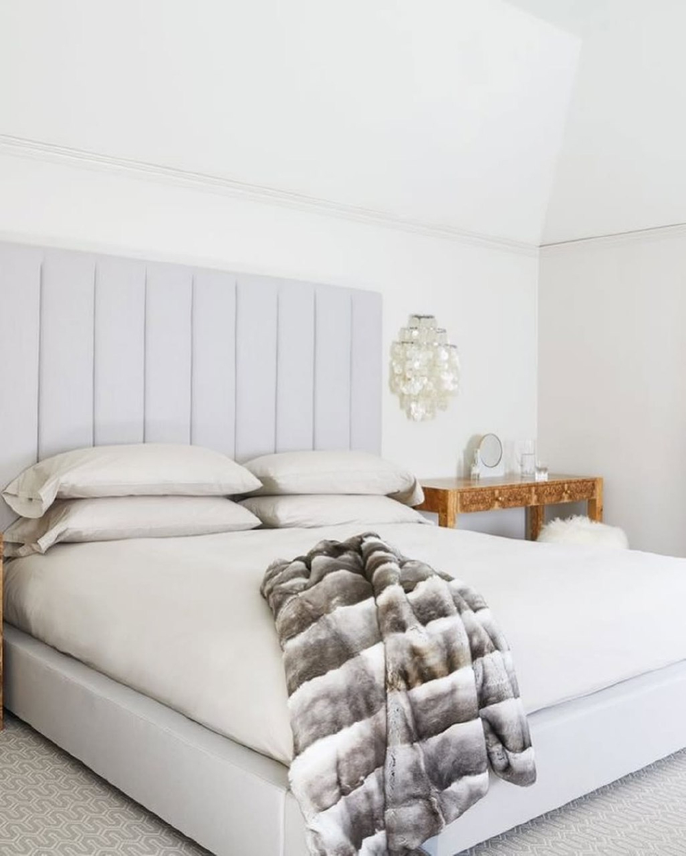 Настенное бра в виде ракушек в балийском стиле