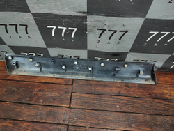 Накладка двери передней правой Toyota Highlander 4 (U70) 19-нв Б/У Оригинал 757310E100