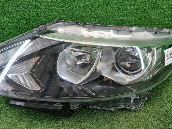 Фара левая Nissan Qashqai J11 (2013-2019) галоген