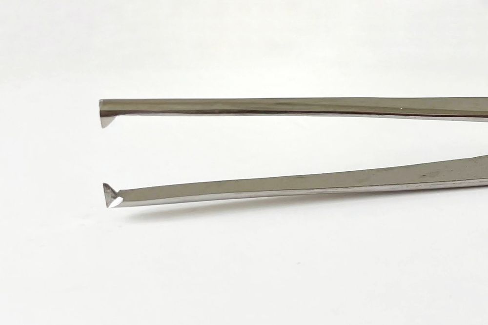 Пинцет хирургический общего назначения 250мм ПМ-10