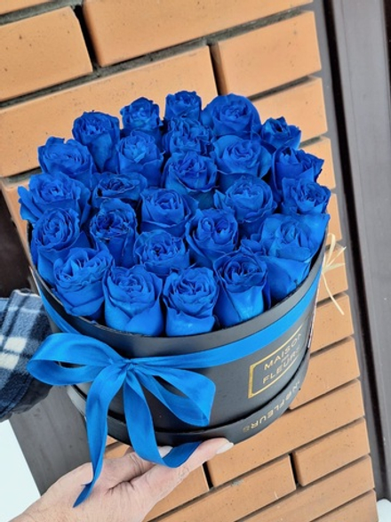 25 синих голандских роз в коробке