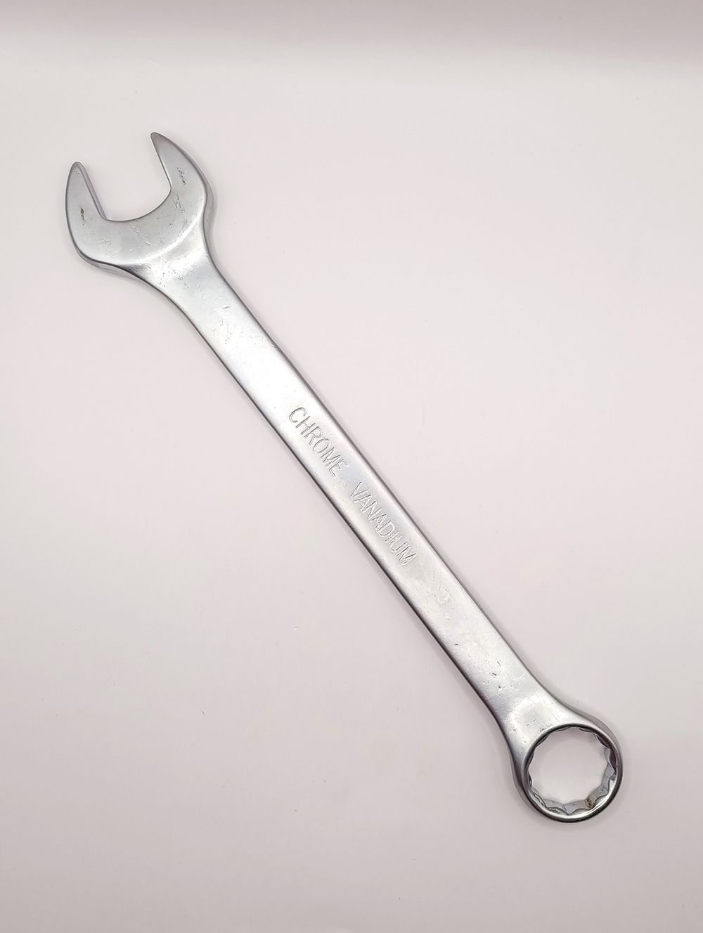 Ключ комбинированный на 28мм