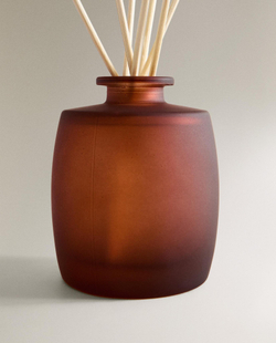 Zara Home PEAR & TONKA REED DIFFUSERS — ароматический диффузор с тростниковыми палочками, Груша и Тонка, 220 мл