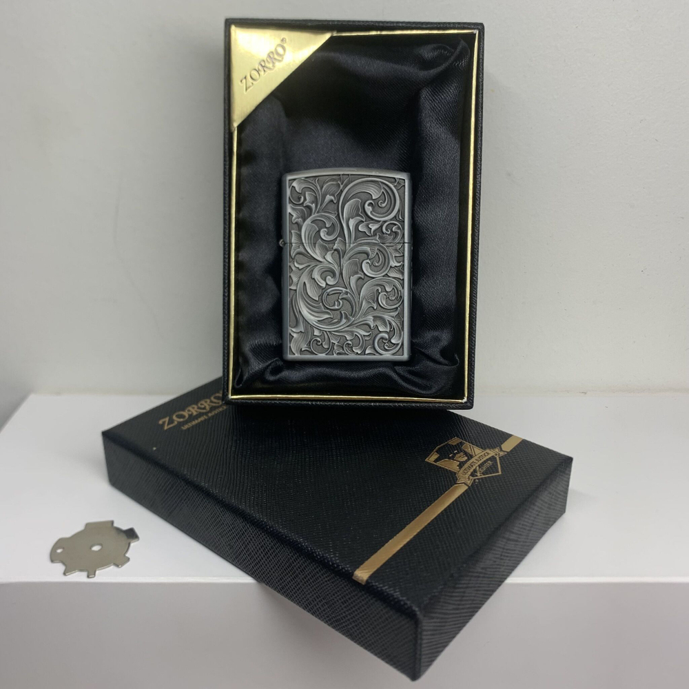 подарочная бензиновая зажигалка Zorro "Узор", серебристый