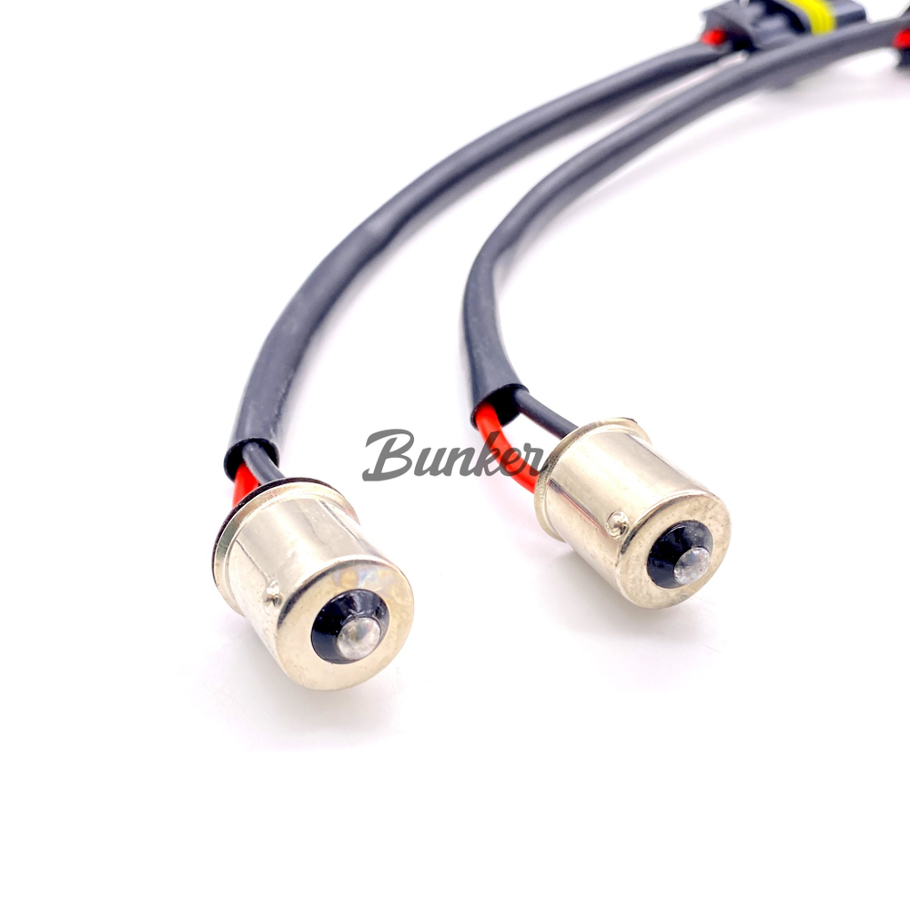 Ксеноновая лампа в фонарь заднего хода, (шт.)