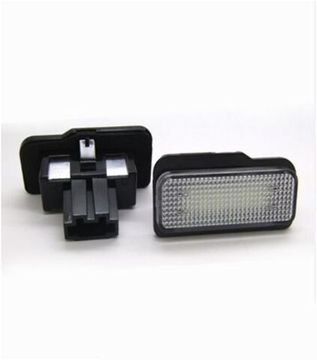 Плафон подсветки номера Mercedes W211 W203 W219 R171