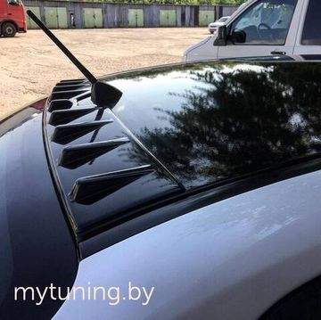 Рассекатель на крышу для Subaru Impreza 3 (III)