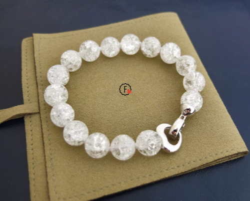 Браслет из снежного кварца