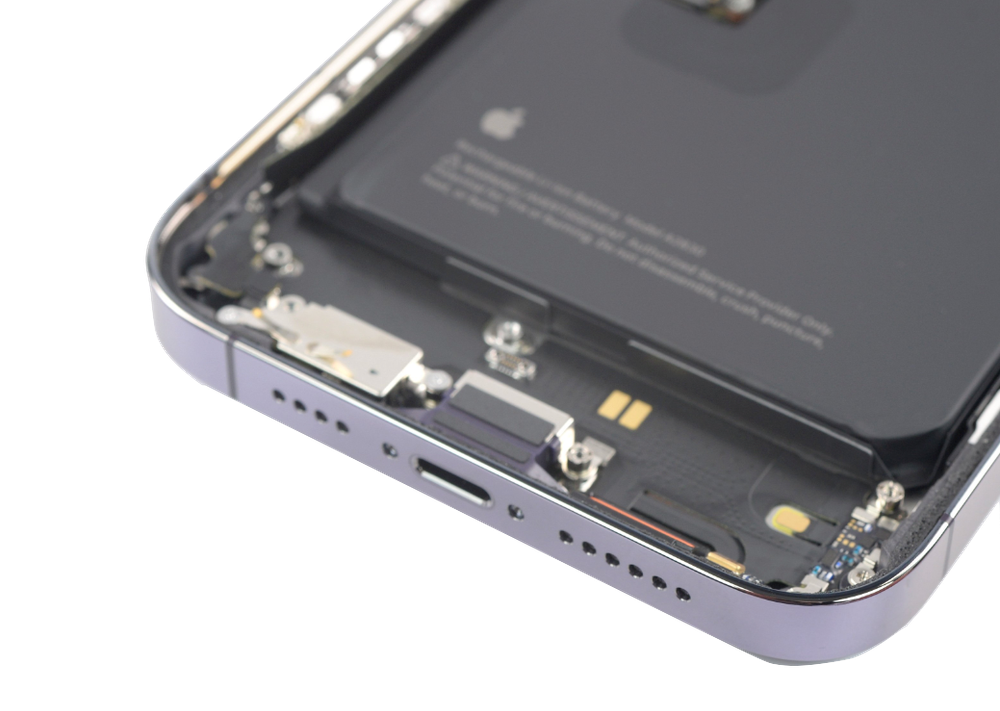 Замена Нижний шлейф / разъём зарядки на iPhone 14 Pro Max