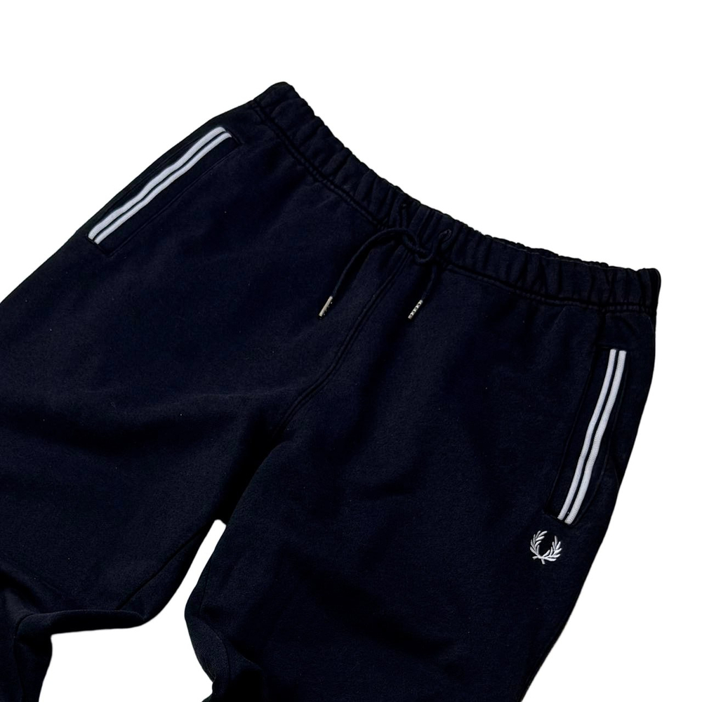 Брюки Fred Perry