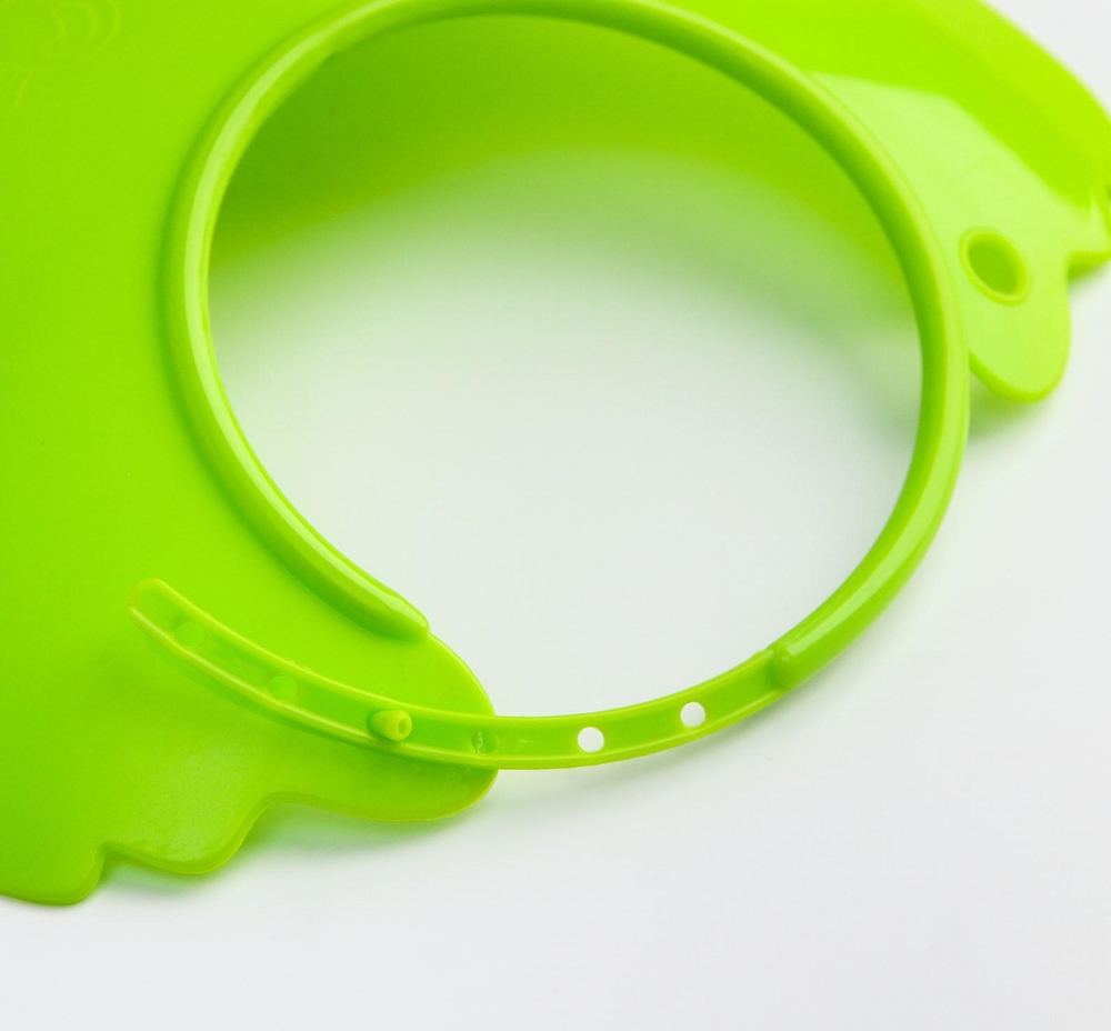 Нагрудник с карманом, пластиковый, цвет зелёный 2382822