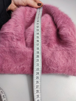 Берет красивый