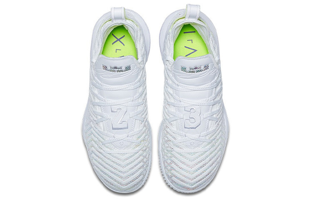 Nike Lebron 16 Buzz Lightyear 16