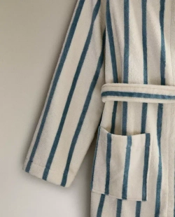 ZARA HOME ДЕТСКИЙ БАННЫЙ ХАЛАТ В ПОЛОСКУ, СИНИЙ