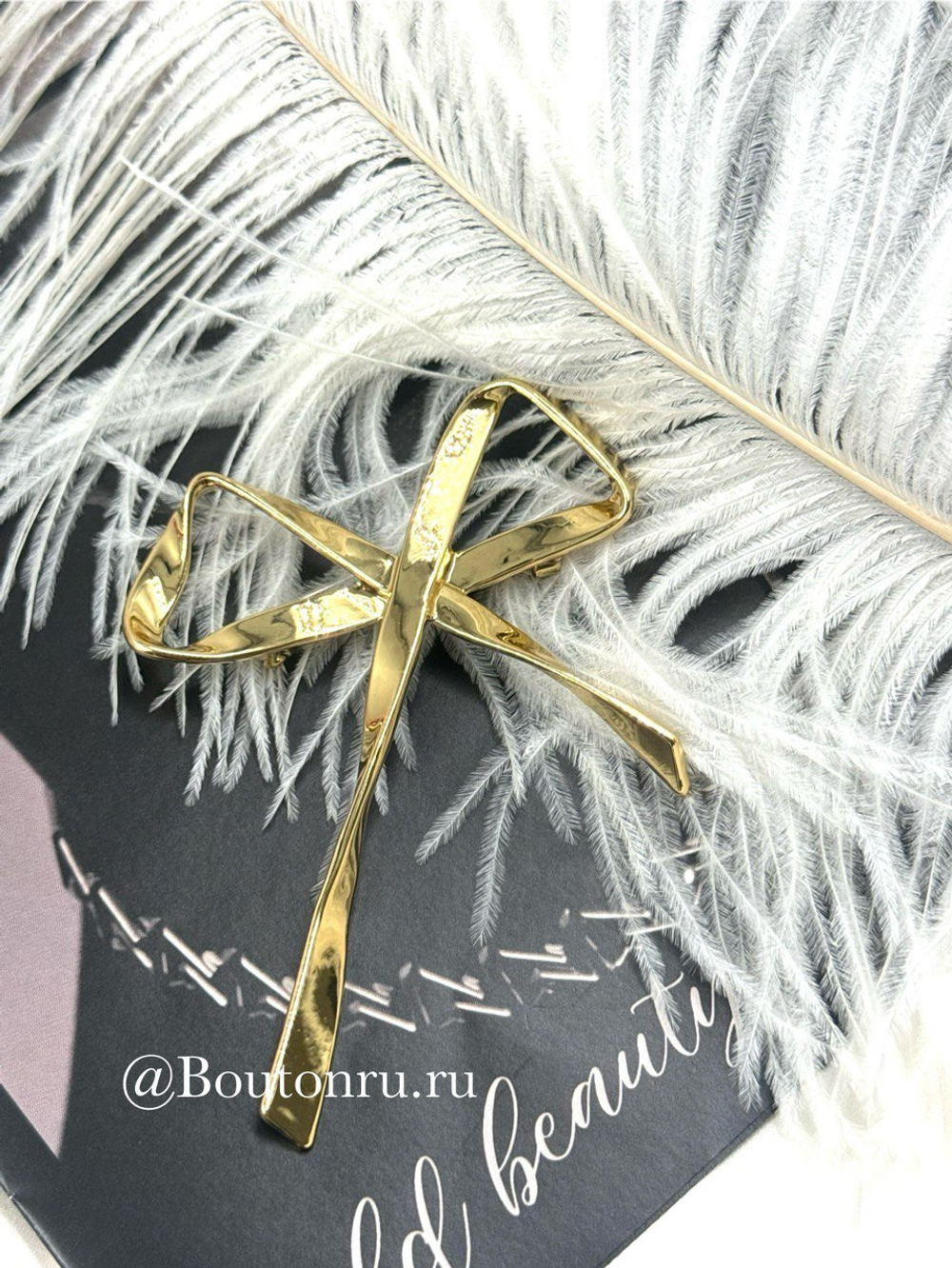 Брошь бантик золото