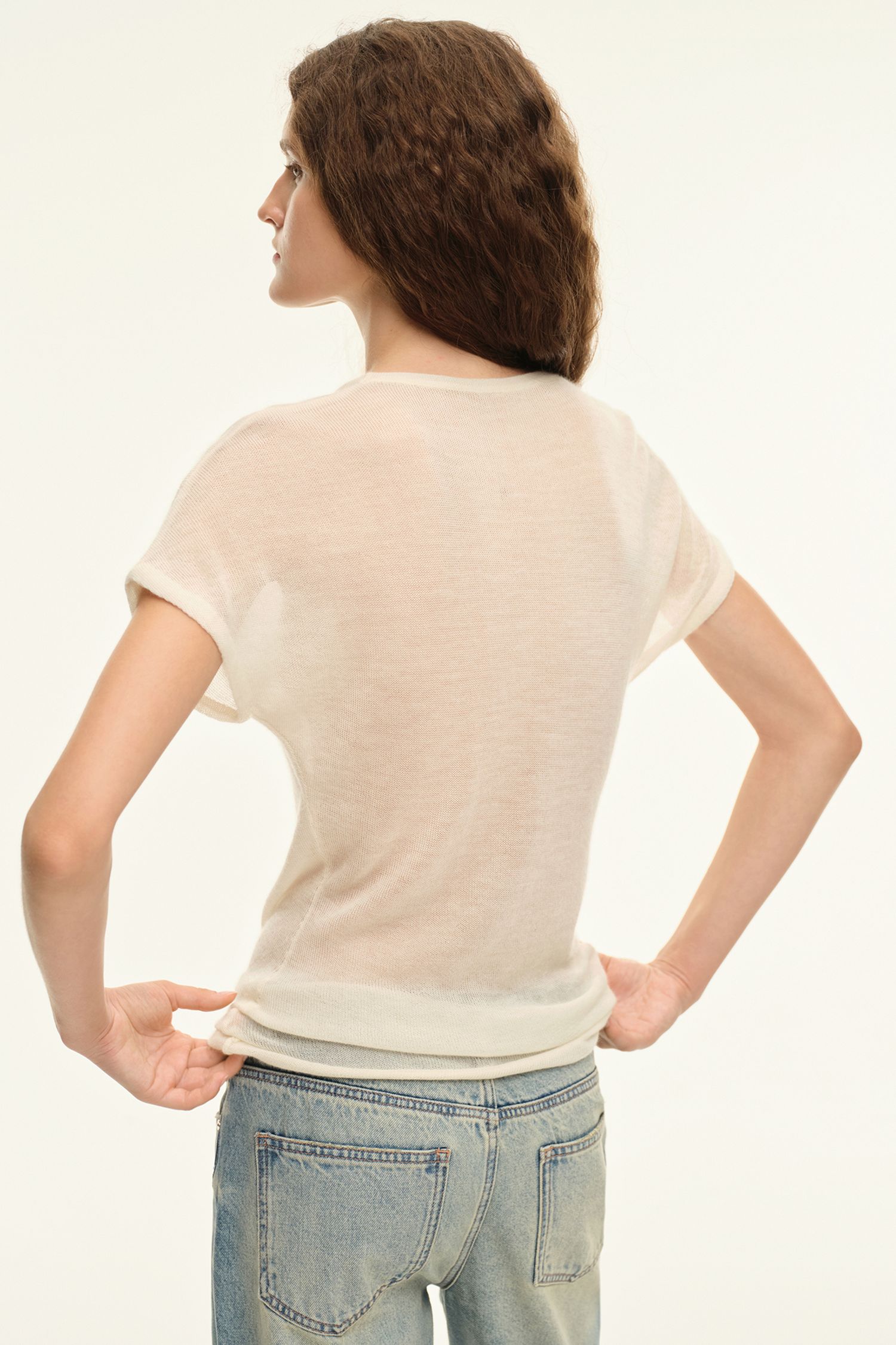 Футболка из кашемира (Naked story), молочная