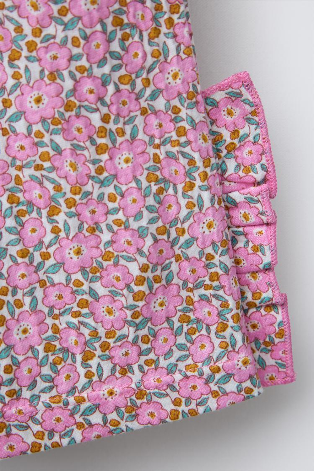 ZARA БРЮКИ-КЮЛОТЫ С ПРИНТОМ И ВОЛАНАМИ, ЦВЕТ РОЗОВОГО МЕЛА