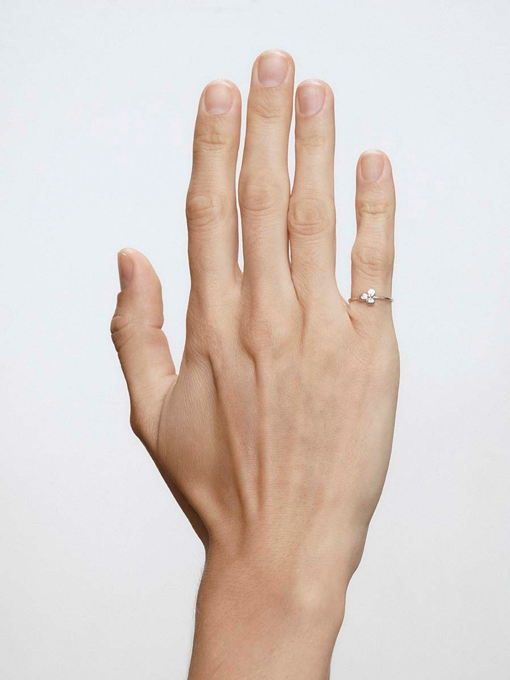 кольцо на фалангу гортензия (mini) 4 лепестка