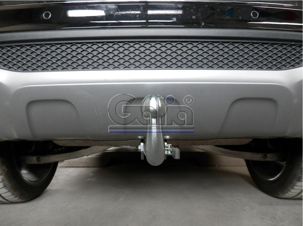 Оцинкованный фаркоп на Mercedes GLA-Class 2014-2019, Infiniti Q30 2016-2019, Infiniti QX30 2016-2019 (без электрики), Galia M134C