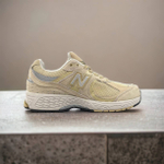 New Balance 2002R • Bone