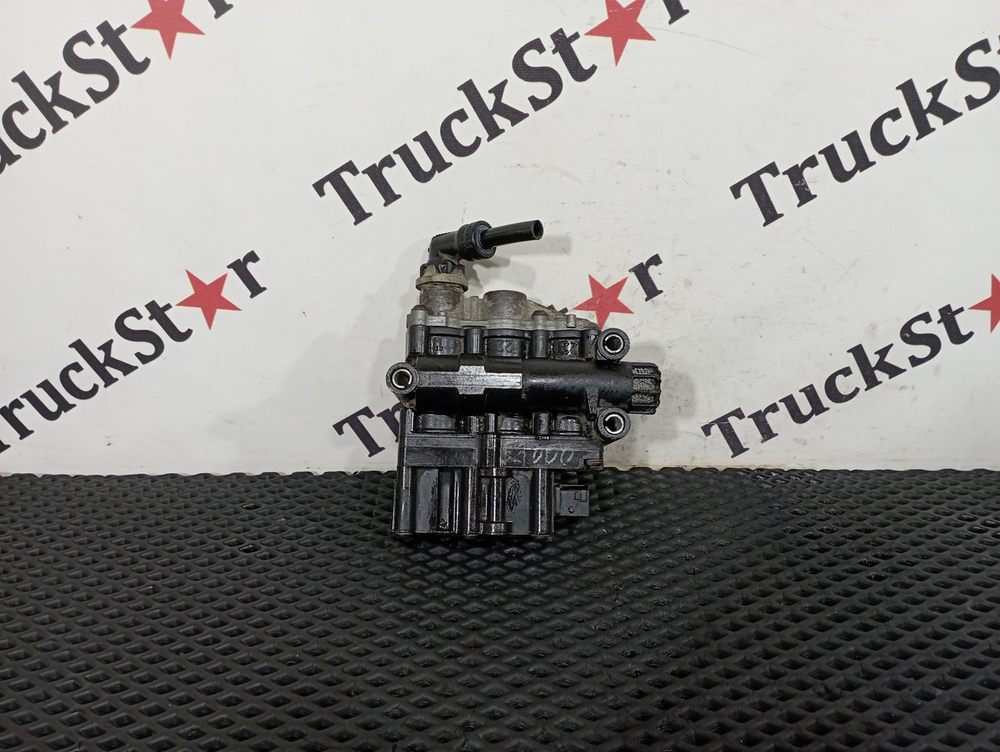 Кран уровня пола главный