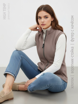 Жилет с начесом на молнии