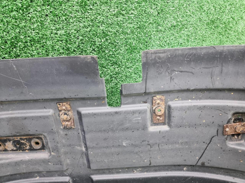 Подкрылок передний левый Ford Cargo (2011-н.в.)