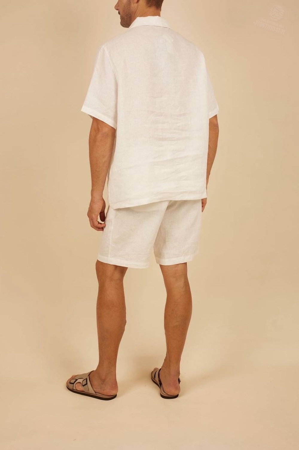 Льняной летний костюм Eleventy