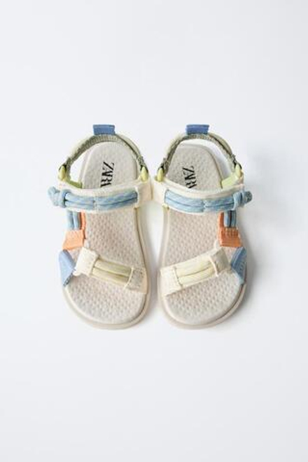 ZARA САНДАЛИИ BAREFOOT ИЗ ВЫСОКОТЕХНОЛОГИЧНОЙ ТКАНИ, СИНИЙ
