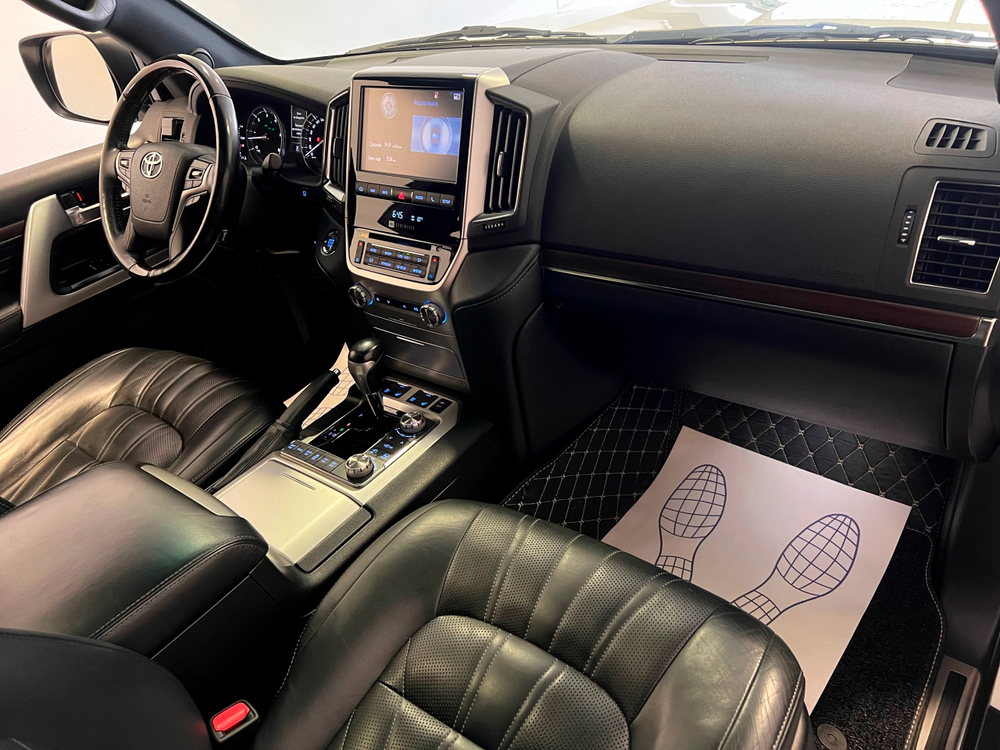 Toyota Land Cruiser, 2019 год