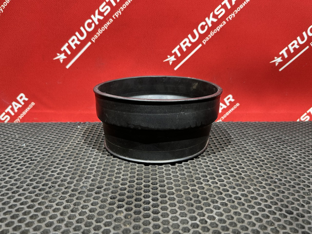 Патрубок воздушного фильтра