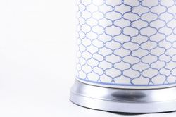 Настольная лампа с абажуром "Узелки"