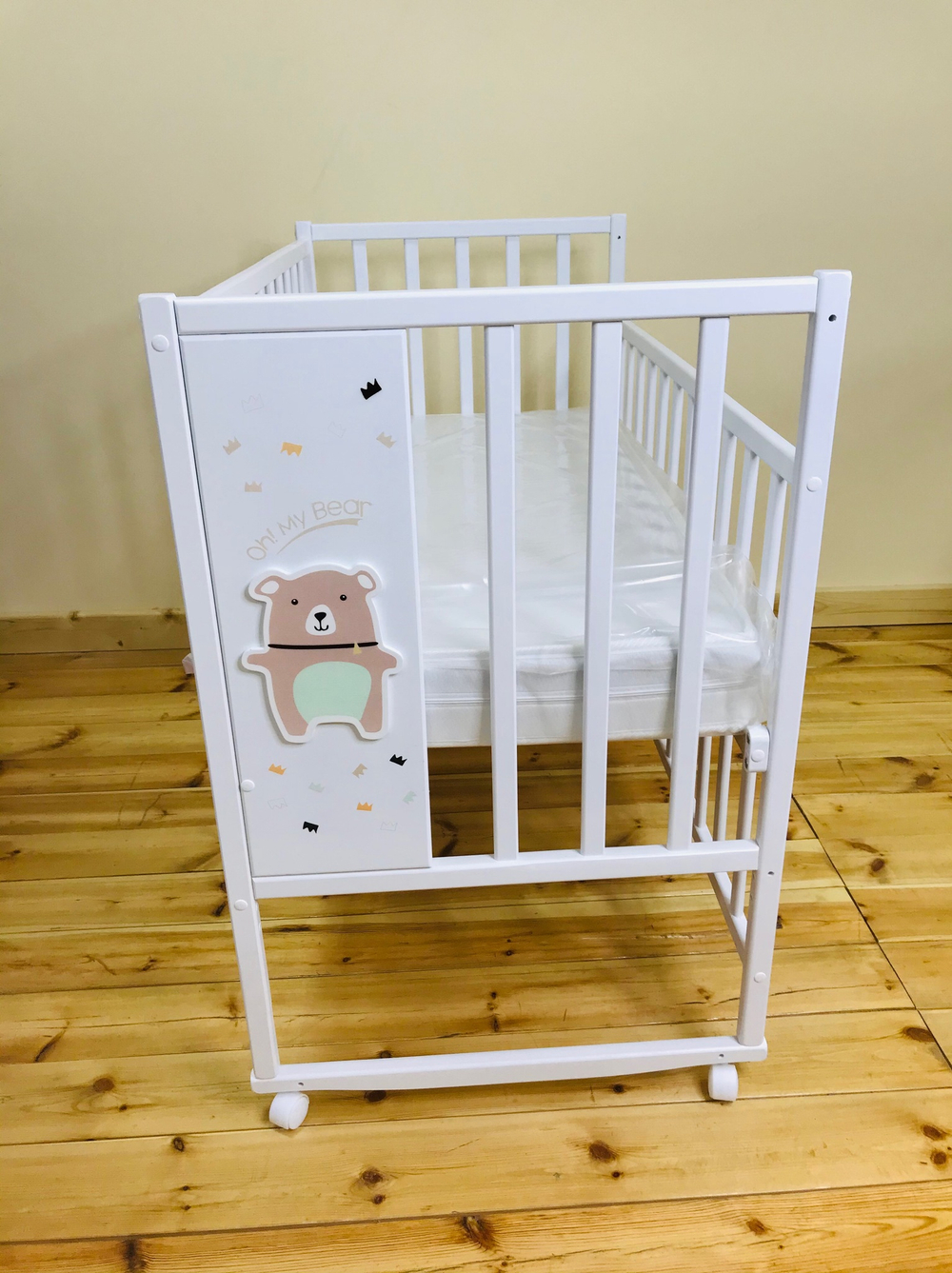 Кровать детская Mini Loft 3D - Oh my bear колесо-качалка (белый) 1200х600