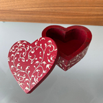 Шкатулка Сердце красная