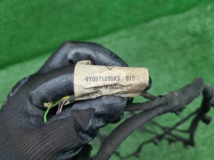 Проводка переднего бампера Porsche Cayenne 3 17-нв