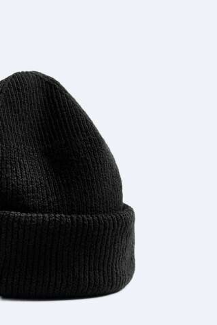 ZARA КОРОТКАЯ ШАПКА, ЧЕРНЫЙ