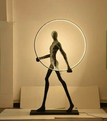 Торшер Man Carries Light Circle