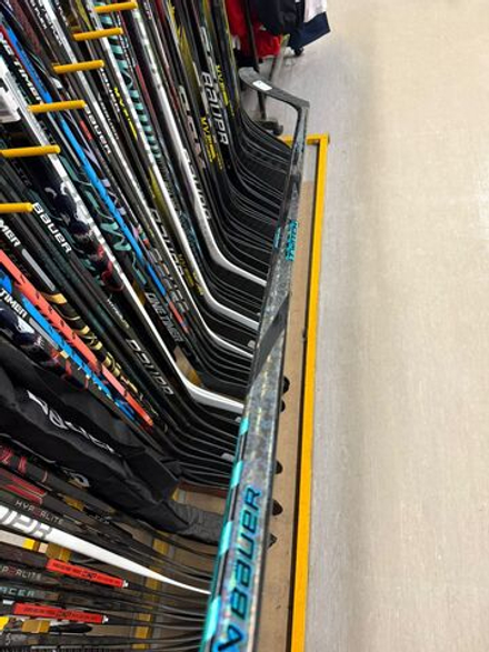 Bauer Twitch green SR 77 FLEX P28 - LEFT