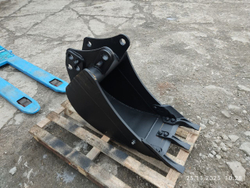 Ковш Komatsu WB97 400 мм 0,1 м3