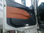 Foton AUMAN 4x2 Седельный тягач BJ4189SLFKA (Дизельный, 11,8 л, 470 л.с. МТ)