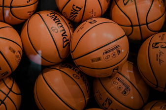 Как выбрать баскетбольный мяч?