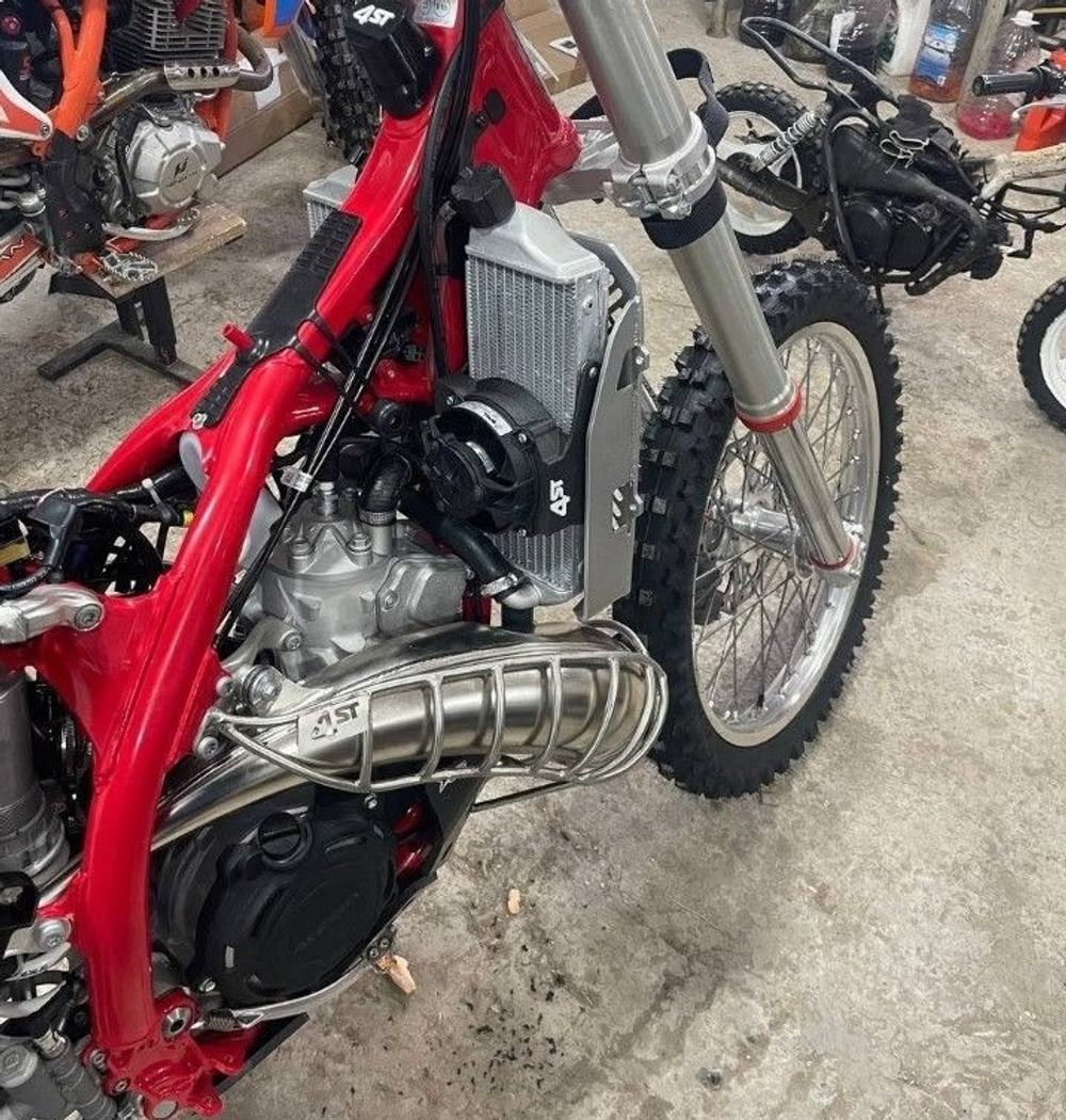 4st Защита резонатора (нерж.) KTM tbi