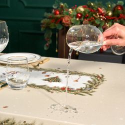 СКАТЕРТЬ "ЩЕЛКУНЧИК" 140Х300СМ БЕЖЕВЫЙ ,100%ХЛОПОК ,ТВИЛ