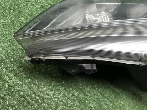 Битая Фара левая Suzuki Vitara 2 (2014-2024) LED