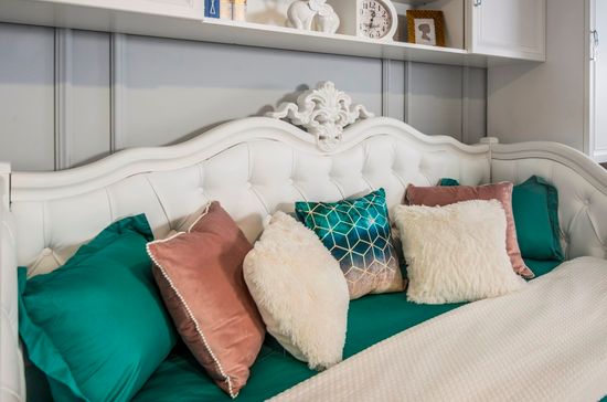 Кровать МИШЕЛЬ  с ящиками и мягким изголовьем